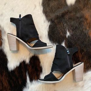 Black faux suede block heels